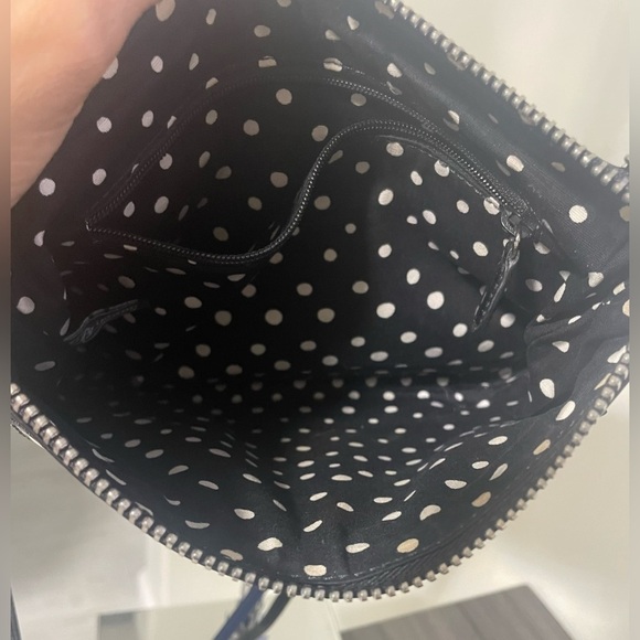 🍂 Brighton paparazzi Patent Leather Crossbody Blue and White - Picture 4 of 9